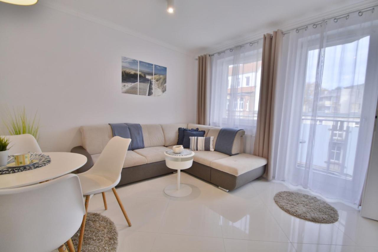 Apartamenty Bryza - Kwartal Rozy Wiatrow - Garaz Свиноуйсьце Экстерьер фото