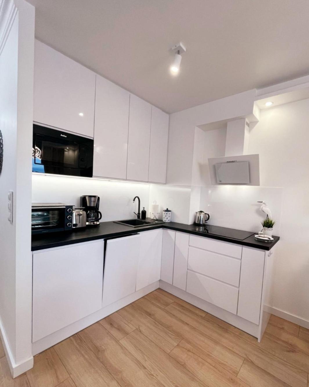 Apartamenty Bryza - Kwartal Rozy Wiatrow - Garaz Свиноуйсьце Экстерьер фото